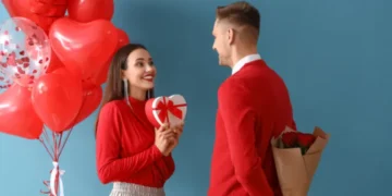 Како се прославува Денот на вљубените во светот