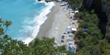 Грчката плажа Хилијаду е најдобрата филмска европска локација