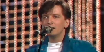 Даниел Поповиќ откри која е Џули од неговата евровизиска песна