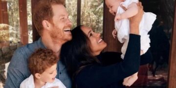 Арчи и Лилибет и официјално се принц и принцеза, соопштија од Бекингемската палата