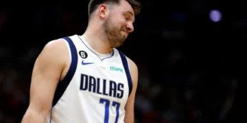 (Фото) На Лука Дончиќ сè што му треба е суво месо и ракија