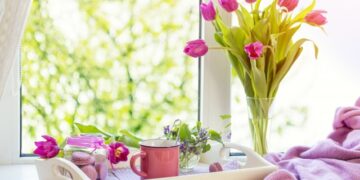 Корисни совети со кои лалињата во вазна ќе траат долго