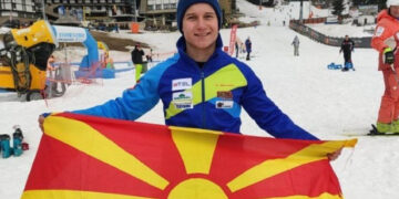 Македонскиот скијач Виктор Петков освои сребро на меѓународен натпревар во Србија