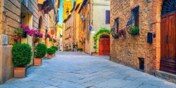 Чешање гениталии во јавност и забрана за умирање, бизрани закони во неколку еверопски градови