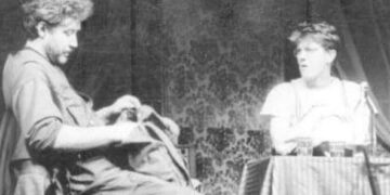 Игор Џамбазов со идолот Ненад Стојановски: „Грев или Шприцер“ беше наша прва и последна претстава