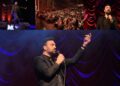 (Галерија) Интимен концерт за паметење на Иван Босиљчиќ пред битолската публика: овации и аплауз за „Ако одам во Битола“