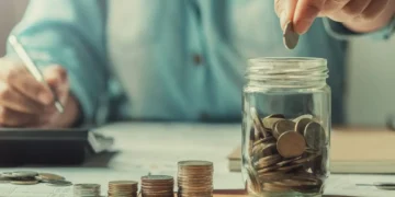 Почнете да штедите за летување: намалете ги нарачките, оброците за на работа подготвувајте ги ден претходно