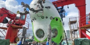 (Видео) Истражувачи со подморница стигнаа до најдлабоката точка во ровот Кермадец