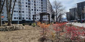 Credissimo засади цвеќиња во новиот парк во скопската населба Мичурин