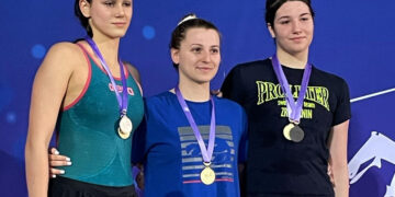 Ева Петровска постави нов национален рекорд во слободно пливање на првенство во Србија