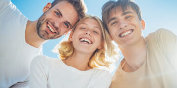 Хороскопски знаци на кои овој месец се ќе им тргне од рака