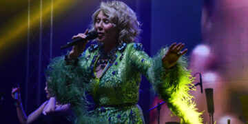 Лепа Брена на свадба кај хрватски бизнисмен пеела за 30.000 евра