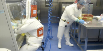 Кој си игра со најсмртоносните вируси на планетата? – лаборатории има сè повеќе, но и опасност за ширење на зарази