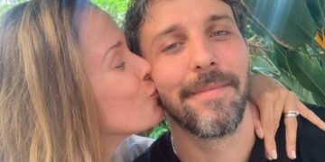 (Фото) Каролина и Михаил на велигденска журка во нејзиното омилено кафуле во Битола