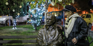 Симон Трпчески гледаше НБА натпревар и навиваше за Никола Јоќиќ пред концертната турнеја во Денвер