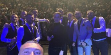 Со амин од владиката Петар,  Анета и „Молика“ го почнаа концертот за црквата „Успение на Пресвета Богородица“