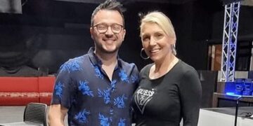 Татјана се забавуваше на песните на Лозано на концерт во Мелбурн