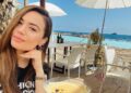 Журка во Монако, па во Грција, но и под прозор со другарките: Елена прослави 37 роденден