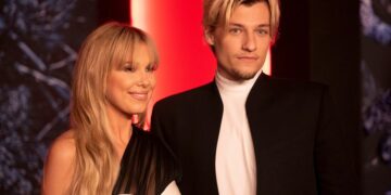 Синот на Џо Бон Џови се сврши со Мили Боби Браун, ѕвездата од серијата „Чудни нешта“