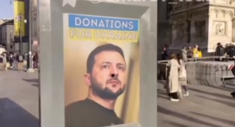 (Видео) Зеленски „шмрка” пари среде Милано – реклама со украинскиот претседател е хит на социјалните мрежи