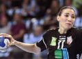 Ракометарка се фрли од осми кат во Русија