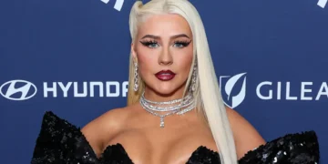 Се запознав добро со мојата вагина изминатите 42 години, ќе кажам дека има точки на задоволство кои се отвораат како што старееш, открива Кристина Агилера