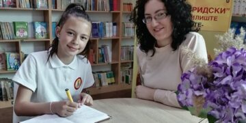Ученичка од Прилеп е најдобар пишувач на есеи по англиски во светот