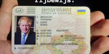 Холандската полиција уапсила маж на чија возачка дозвола го имало името на Борис Џонсон