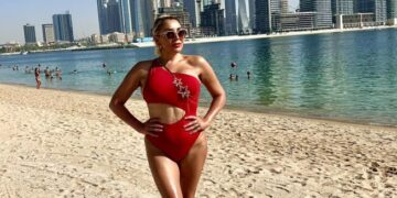 Лила од плажа на Дубаи го честиташе 1 Мај: што сакате кажете ,само не ми кажувајте како да си го живеам животот