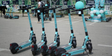 Апликацијата за тротинетите не престанува да одбројува, долгот ќе го наплати извршител