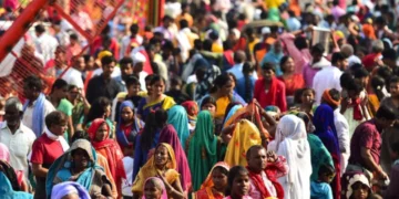 Индија ја престигна Кина по бројот на жители