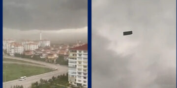 (Видео) Тросед одлета од зграда во силното невреме во Турција