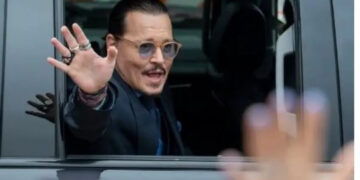 Збогум Холивуд!