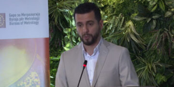 (Видео) Метрологијата не била наука за времето, грешно сум мислел досега, рече Селами новиот директор на Бирото за метеорологија