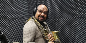 „Свири ми брате цигане, свири ми брате Ферусе“, познатите се простуваат од кралот на ромската музика