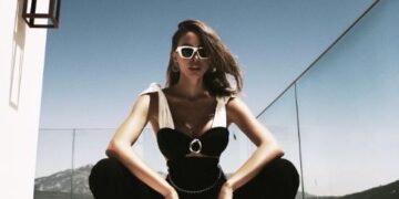 Емина Јаховиќ има нов дечко, 14 години постар бизнисмен од Турција