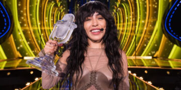 Која е швеѓанката Лорин која се израмни со Џони Логан откако вторпат победи на Евровизија