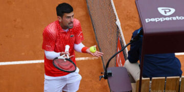 (Видео) Новак Ѓоковиќ ги изгуби нервите и полуфиналето на турнирот во Рим