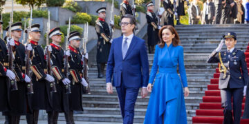 Пендаровски и првата дама гости на крунисувањето на Чарлс