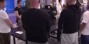 По страшните трагедии во Србија, прекинато емитувањето на Задруга на Пинк телевизија