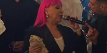 Зорица Брунцлик не можеше да го собере бакшишот на свадба кај синот на Џани