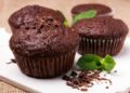 Чоколадни мафини со кокос