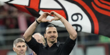 Ибрахимовиќ по еден месец во пензија се пишмани, најави враќање на фудбалскиот терен