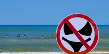 Заливи во Хрватска и Грција се најдоа на листата најдобри нудистички плажи