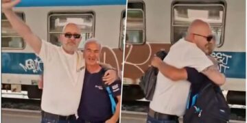 (Видео) Другари од ЈНА се сретнаа по 33 години