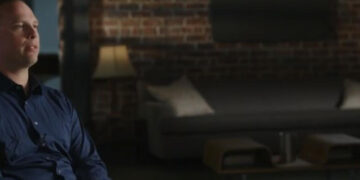 (Видео) Пентагон крие докази за пронајдени НЛО летала и тела на вонземјани, тврди поранешен амерички шпион