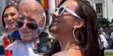 (Видео) Трансродна манекенка се поздрави со Бајден во Белата куќа па ги покажа градите