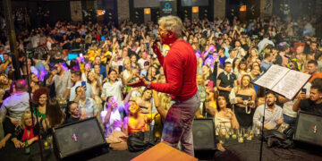 Владо Јаневски е евергрин: Чаирската романтика најдобро звучи во Скопје