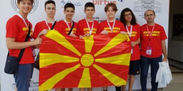 Злато, сребро и бронза за Македонија на Јуниорската балканска математичка олимпијада во Тирана