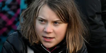 Грета Тунберг предупреди дека на светот му се заканува катастрофа